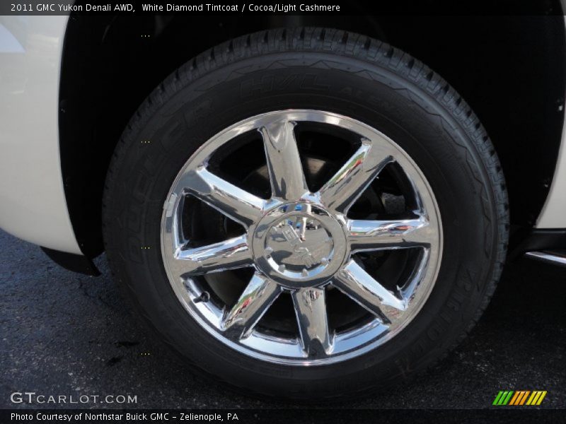 White Diamond Tintcoat / Cocoa/Light Cashmere 2011 GMC Yukon Denali AWD