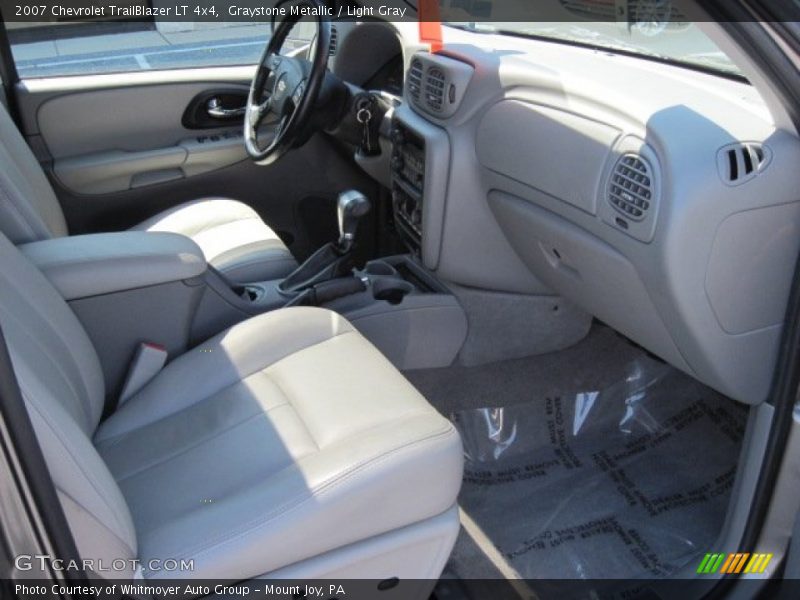 Graystone Metallic / Light Gray 2007 Chevrolet TrailBlazer LT 4x4