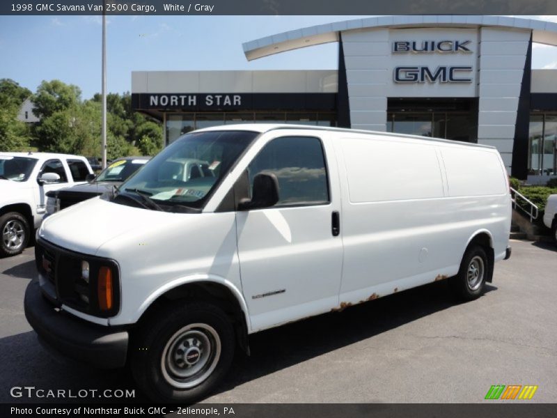 White / Gray 1998 GMC Savana Van 2500 Cargo