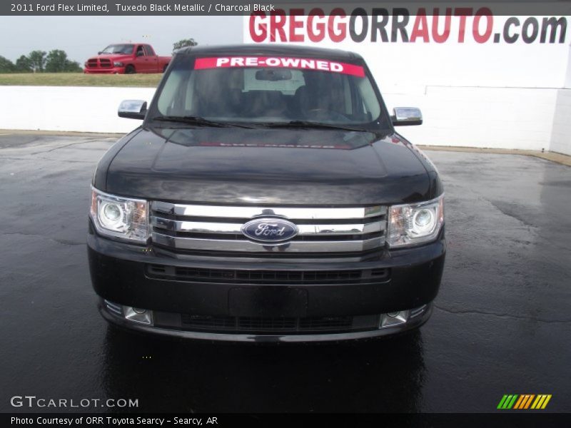 Tuxedo Black Metallic / Charcoal Black 2011 Ford Flex Limited