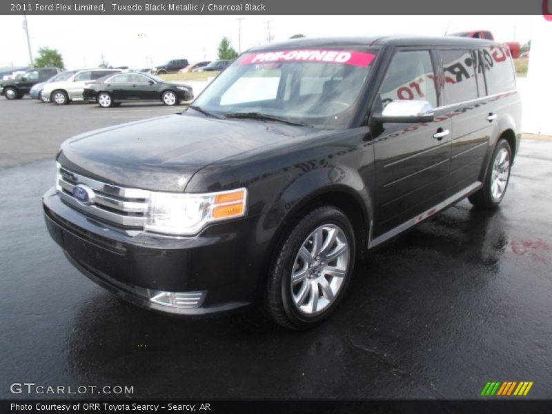 Tuxedo Black Metallic / Charcoal Black 2011 Ford Flex Limited
