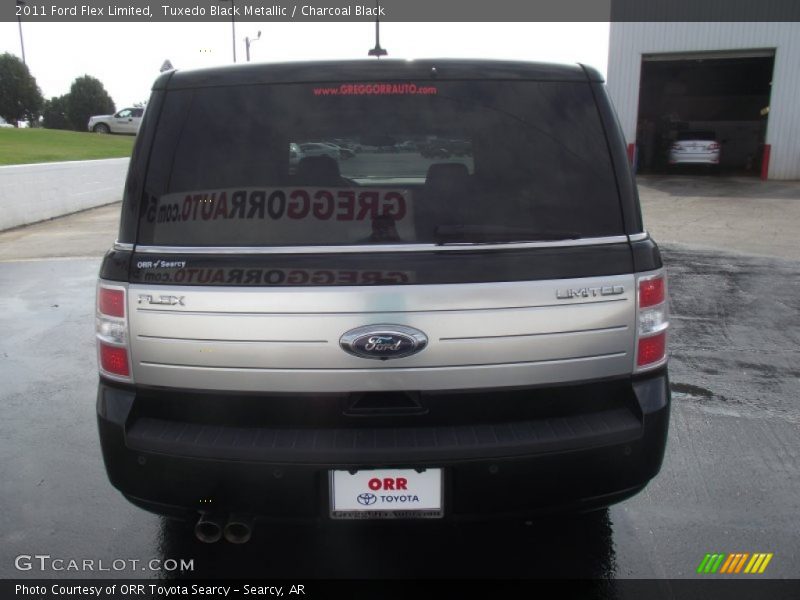 Tuxedo Black Metallic / Charcoal Black 2011 Ford Flex Limited