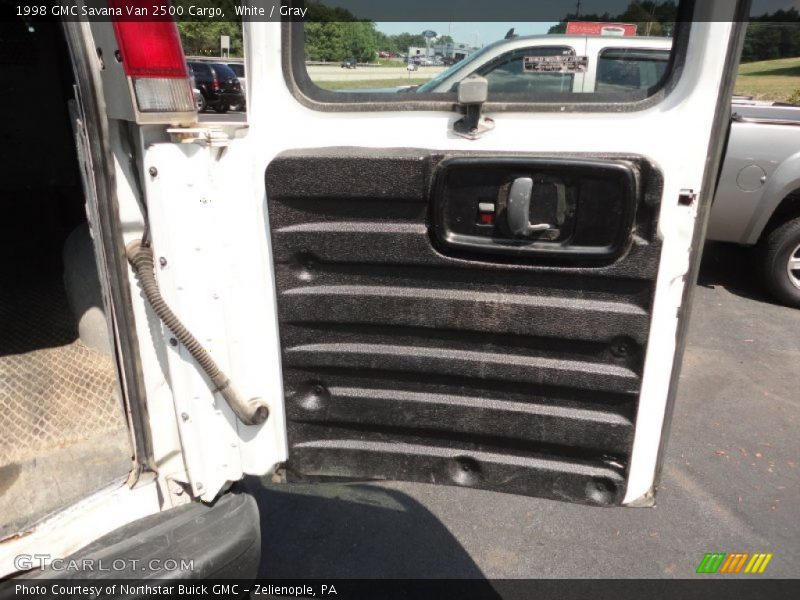 White / Gray 1998 GMC Savana Van 2500 Cargo