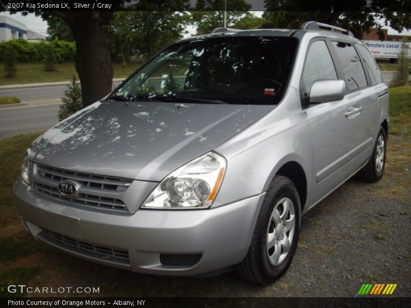 Silver / Gray 2007 Kia Sedona LX