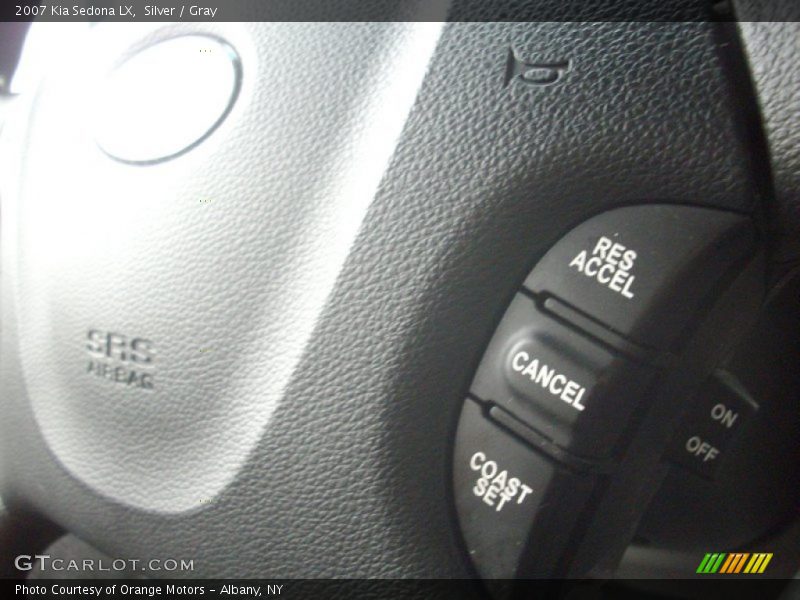 Silver / Gray 2007 Kia Sedona LX