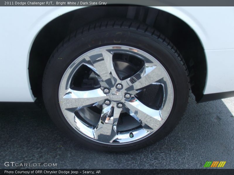 Bright White / Dark Slate Gray 2011 Dodge Challenger R/T