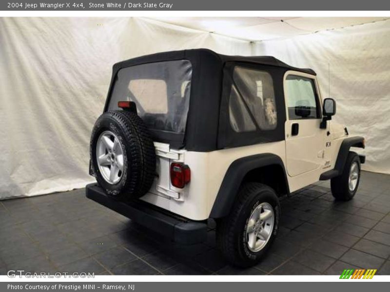 Stone White / Dark Slate Gray 2004 Jeep Wrangler X 4x4
