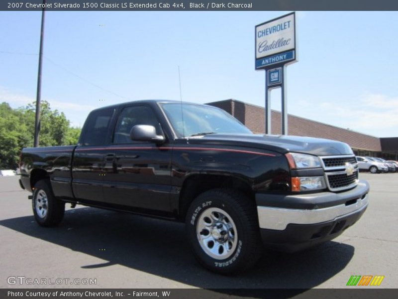 Black / Dark Charcoal 2007 Chevrolet Silverado 1500 Classic LS Extended Cab 4x4