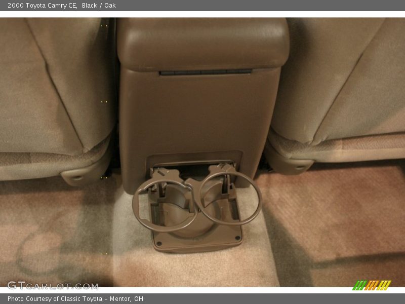 Black / Oak 2000 Toyota Camry CE