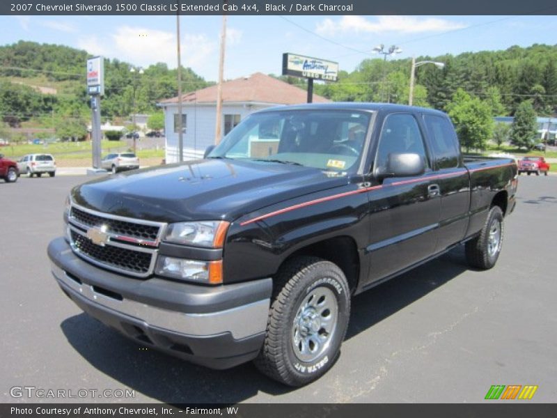 Black / Dark Charcoal 2007 Chevrolet Silverado 1500 Classic LS Extended Cab 4x4