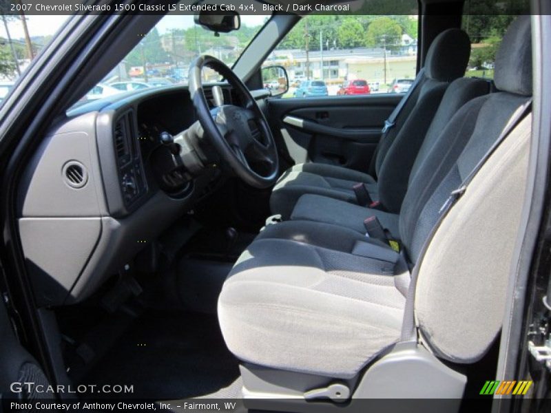 Black / Dark Charcoal 2007 Chevrolet Silverado 1500 Classic LS Extended Cab 4x4