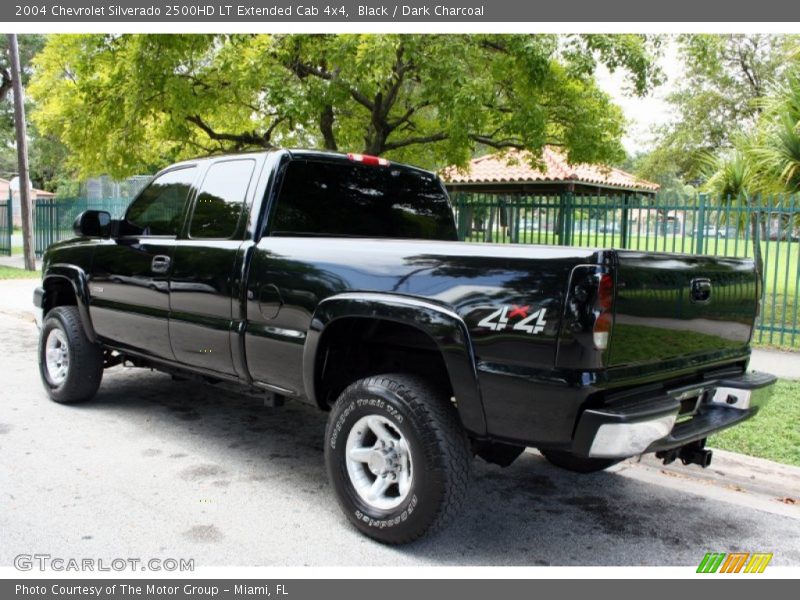Black / Dark Charcoal 2004 Chevrolet Silverado 2500HD LT Extended Cab 4x4