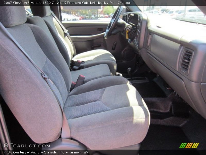 Black / Dark Charcoal 2007 Chevrolet Silverado 1500 Classic LS Extended Cab 4x4