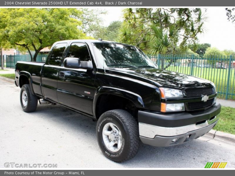 Black / Dark Charcoal 2004 Chevrolet Silverado 2500HD LT Extended Cab 4x4