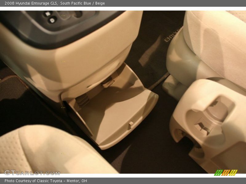 South Pacific Blue / Beige 2008 Hyundai Entourage GLS
