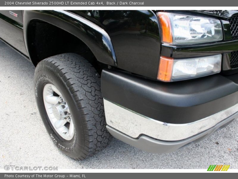 Black / Dark Charcoal 2004 Chevrolet Silverado 2500HD LT Extended Cab 4x4
