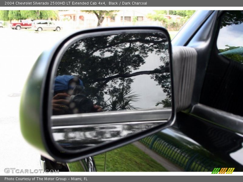 Black / Dark Charcoal 2004 Chevrolet Silverado 2500HD LT Extended Cab 4x4