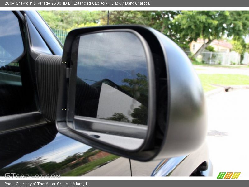 Black / Dark Charcoal 2004 Chevrolet Silverado 2500HD LT Extended Cab 4x4