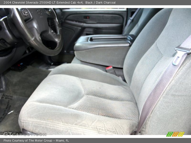 Black / Dark Charcoal 2004 Chevrolet Silverado 2500HD LT Extended Cab 4x4