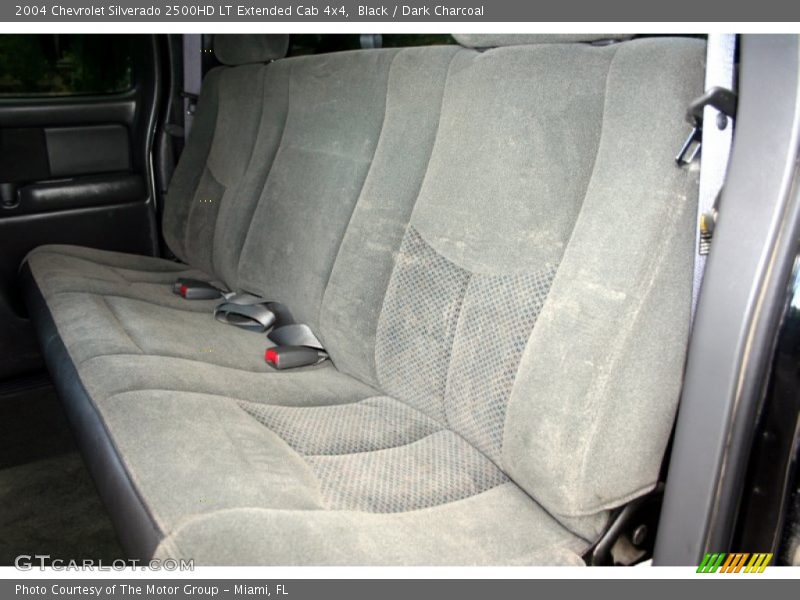 Black / Dark Charcoal 2004 Chevrolet Silverado 2500HD LT Extended Cab 4x4