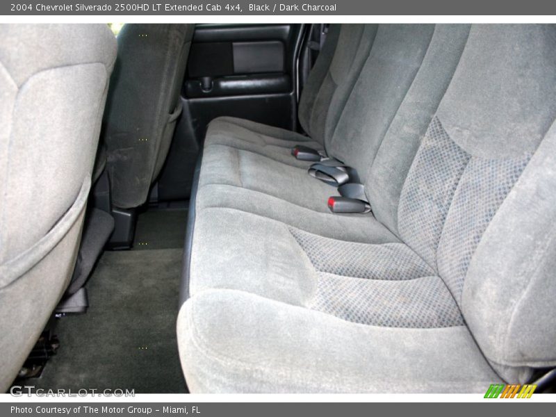 Black / Dark Charcoal 2004 Chevrolet Silverado 2500HD LT Extended Cab 4x4