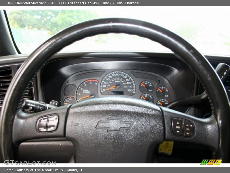 Black / Dark Charcoal 2004 Chevrolet Silverado 2500HD LT Extended Cab 4x4