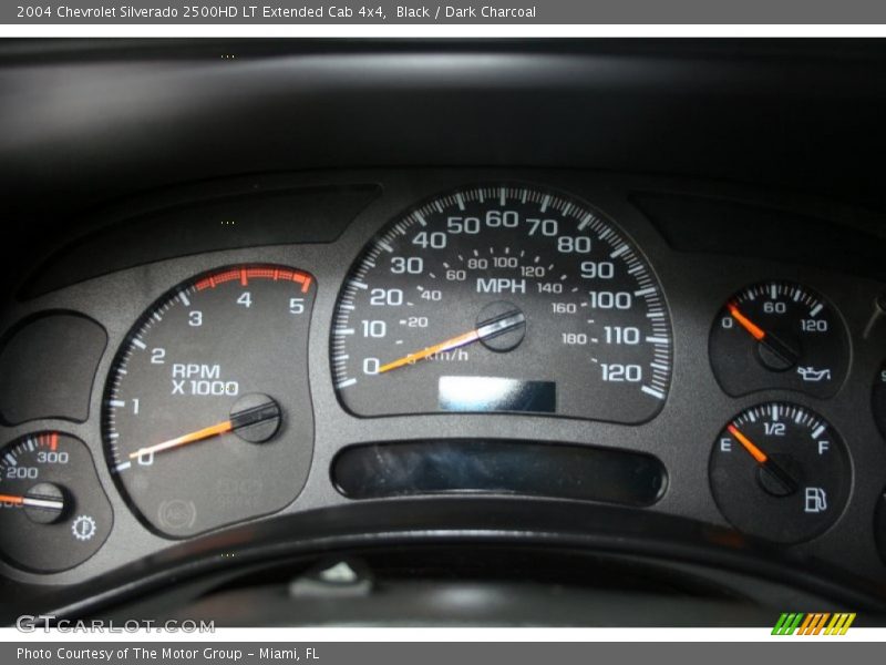 Black / Dark Charcoal 2004 Chevrolet Silverado 2500HD LT Extended Cab 4x4