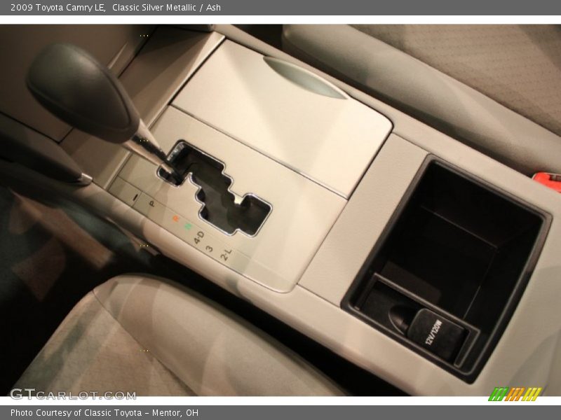 Classic Silver Metallic / Ash 2009 Toyota Camry LE