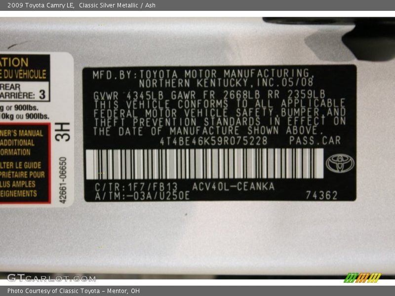 Classic Silver Metallic / Ash 2009 Toyota Camry LE