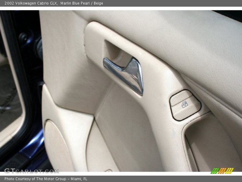 Marlin Blue Pearl / Beige 2002 Volkswagen Cabrio GLX