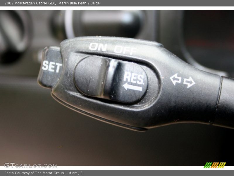 Marlin Blue Pearl / Beige 2002 Volkswagen Cabrio GLX