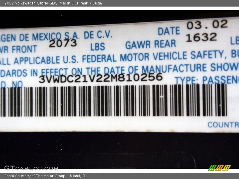 Marlin Blue Pearl / Beige 2002 Volkswagen Cabrio GLX