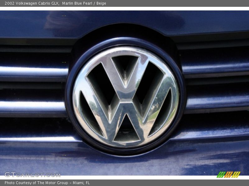 Marlin Blue Pearl / Beige 2002 Volkswagen Cabrio GLX