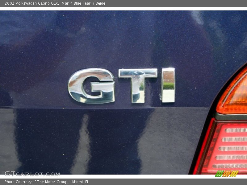 Marlin Blue Pearl / Beige 2002 Volkswagen Cabrio GLX