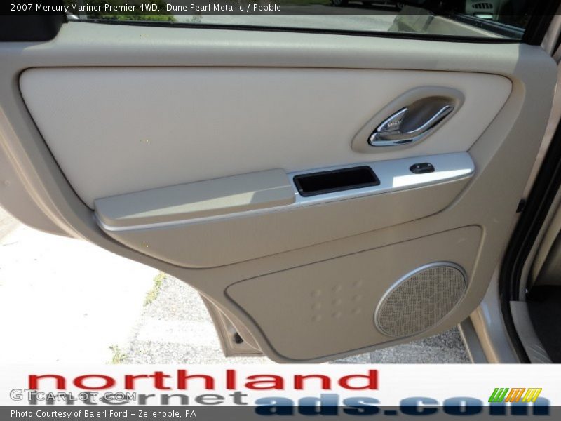 Dune Pearl Metallic / Pebble 2007 Mercury Mariner Premier 4WD