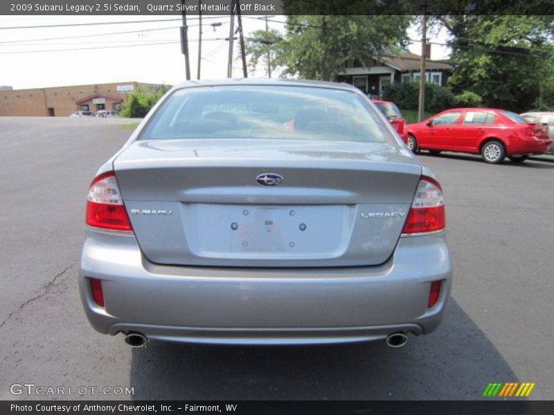 Quartz Silver Metallic / Off Black 2009 Subaru Legacy 2.5i Sedan