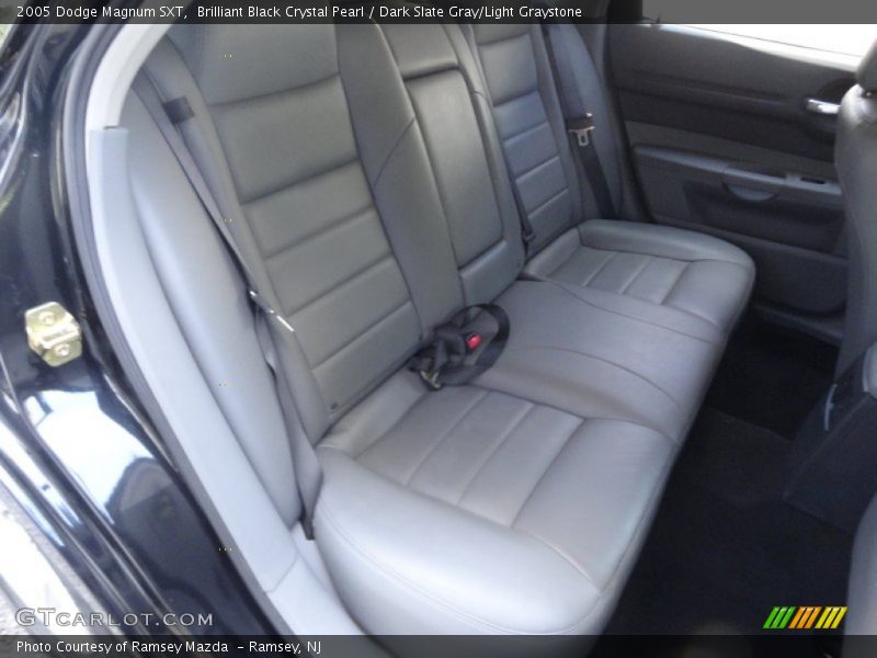 Brilliant Black Crystal Pearl / Dark Slate Gray/Light Graystone 2005 Dodge Magnum SXT