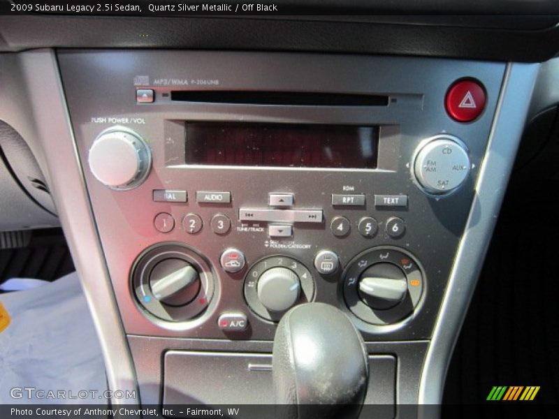 Quartz Silver Metallic / Off Black 2009 Subaru Legacy 2.5i Sedan