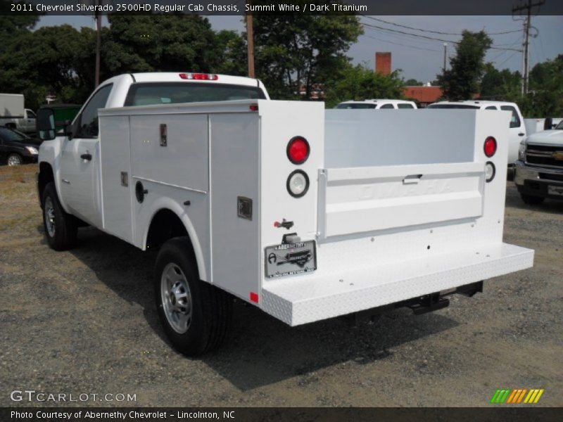 Summit White / Dark Titanium 2011 Chevrolet Silverado 2500HD Regular Cab Chassis