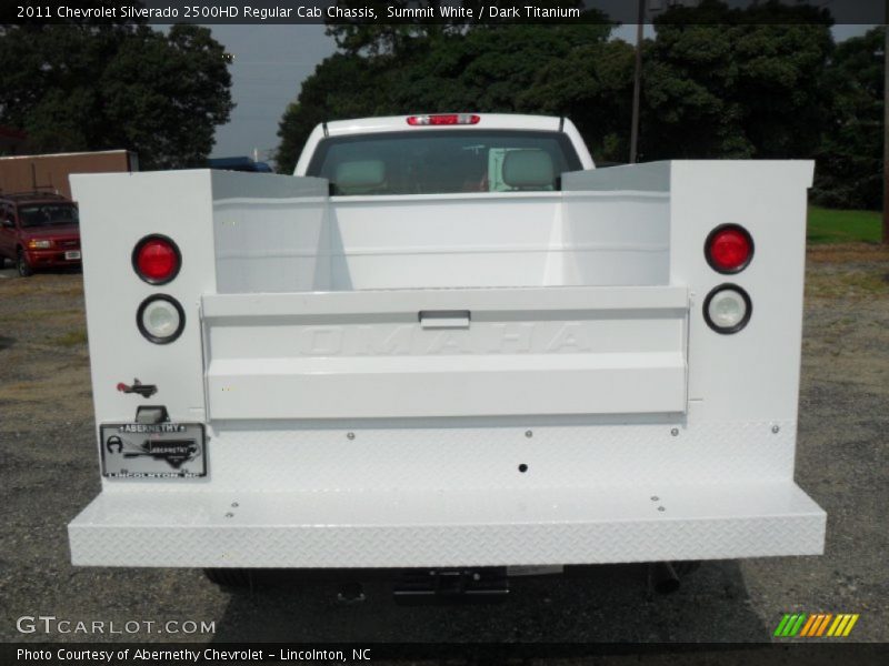 Summit White / Dark Titanium 2011 Chevrolet Silverado 2500HD Regular Cab Chassis