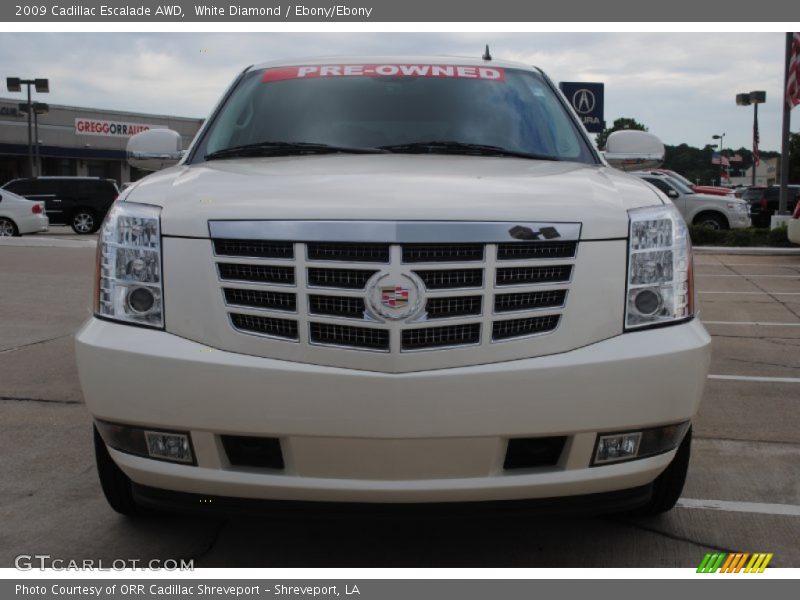 White Diamond / Ebony/Ebony 2009 Cadillac Escalade AWD