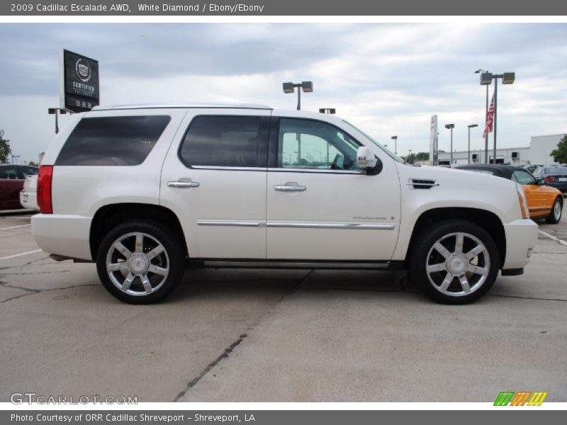 White Diamond / Ebony/Ebony 2009 Cadillac Escalade AWD