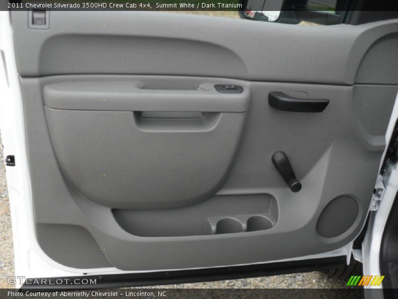 Door Panel of 2011 Silverado 3500HD Crew Cab 4x4