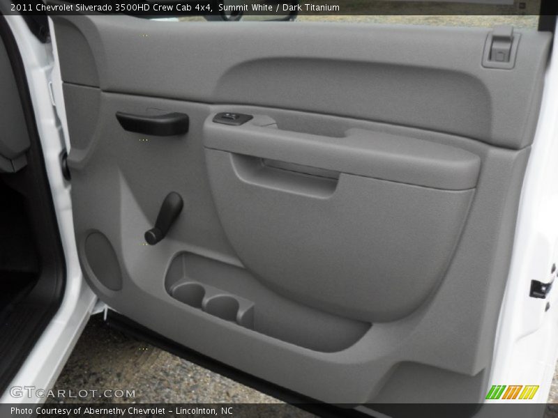 Door Panel of 2011 Silverado 3500HD Crew Cab 4x4