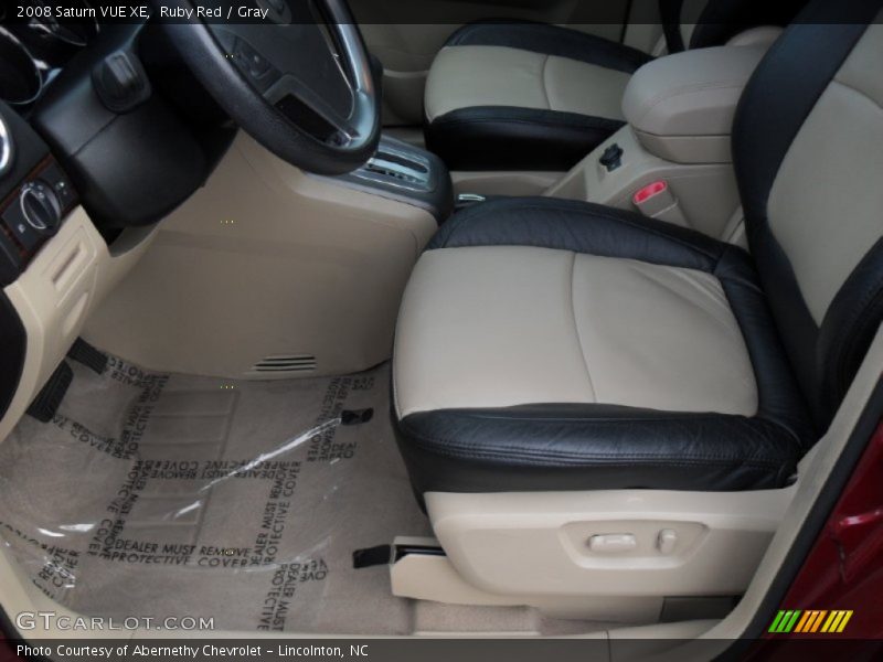 Ruby Red / Gray 2008 Saturn VUE XE