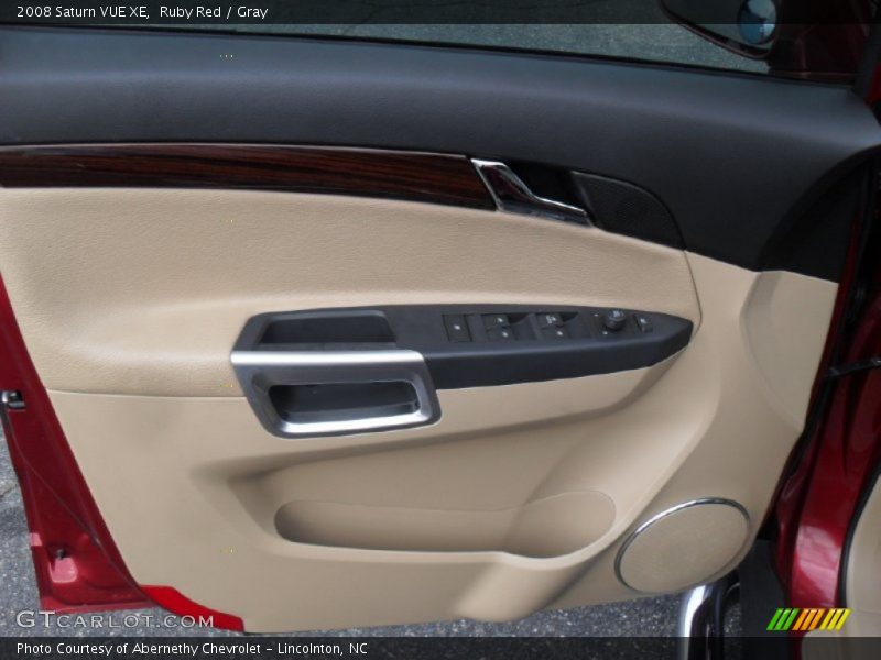 Ruby Red / Gray 2008 Saturn VUE XE