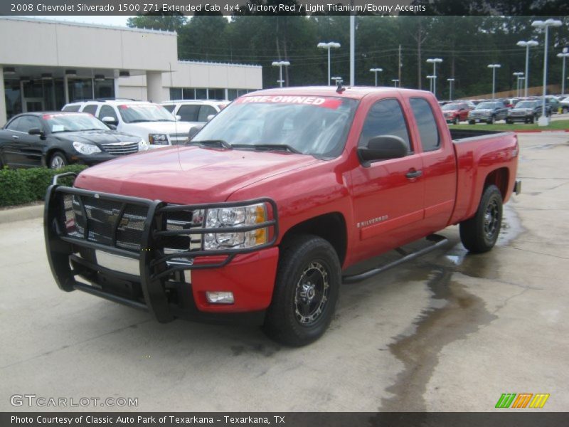 Front 3/4 View of 2008 Silverado 1500 Z71 Extended Cab 4x4