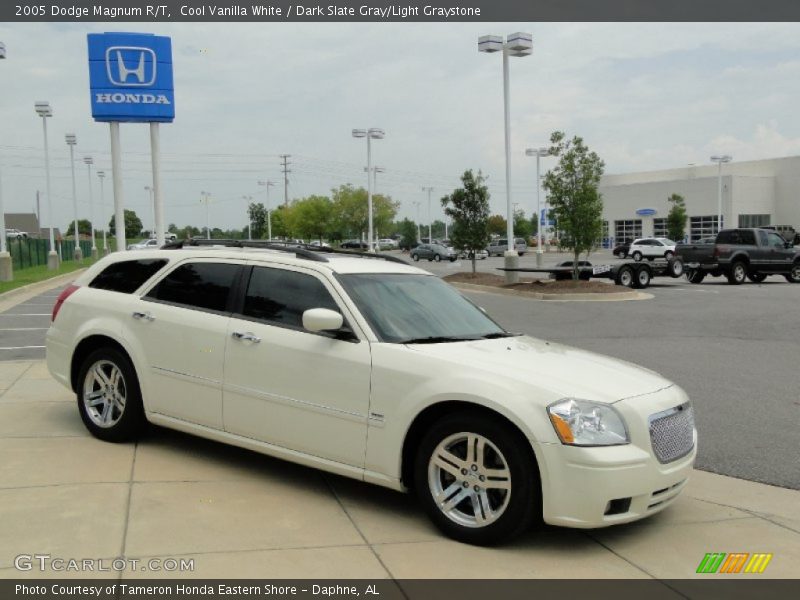 Cool Vanilla White / Dark Slate Gray/Light Graystone 2005 Dodge Magnum R/T