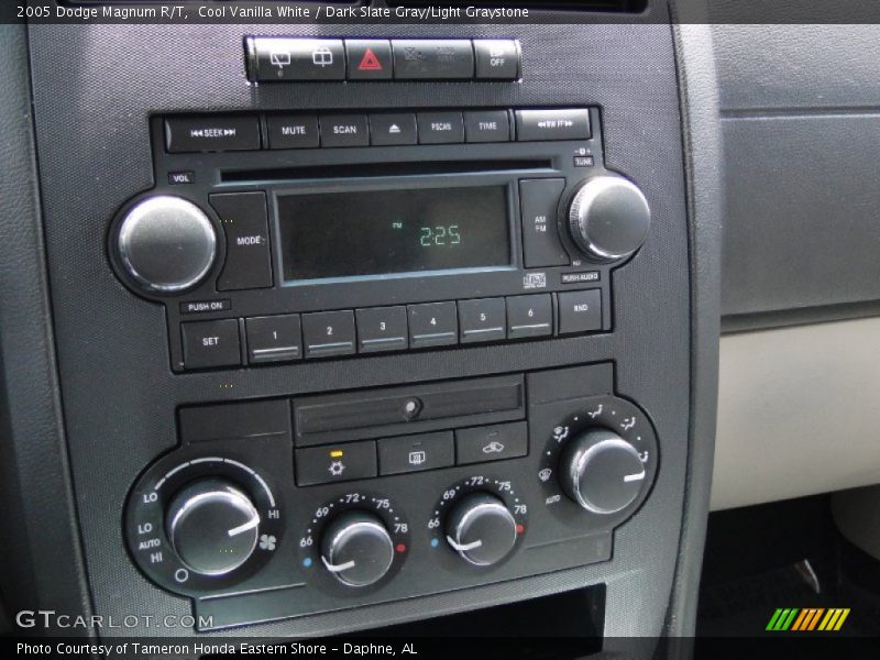 Cool Vanilla White / Dark Slate Gray/Light Graystone 2005 Dodge Magnum R/T