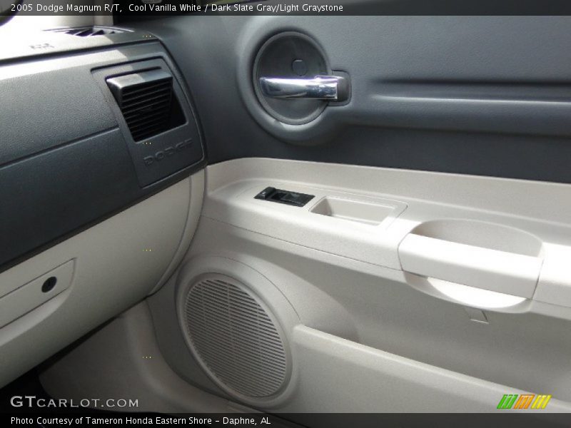 Cool Vanilla White / Dark Slate Gray/Light Graystone 2005 Dodge Magnum R/T